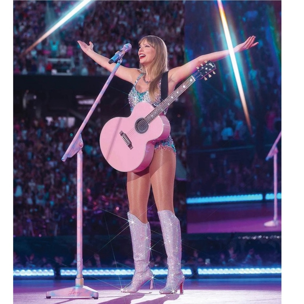 The Official Taylor Swift- The Eras Tour Book (NWT) - Picture 6 of 10